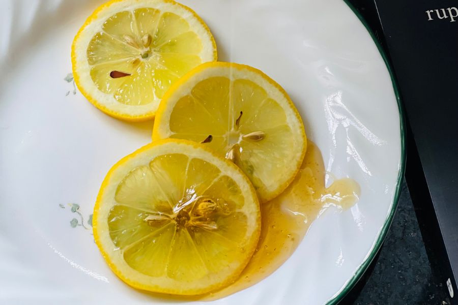 como aclarar el bozo naturalmente con limon